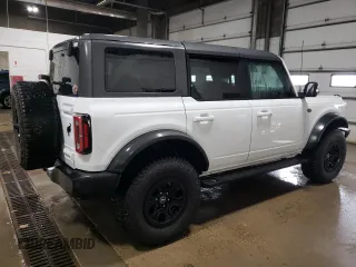 2021 Ford Bronco with VIN 1FMEE5DP7MLA65830, listed as a Copart auction lot 47578475 with 43,621 mi miles and Salvage Title. Bid and sale history available at DreamBid. Image 3.