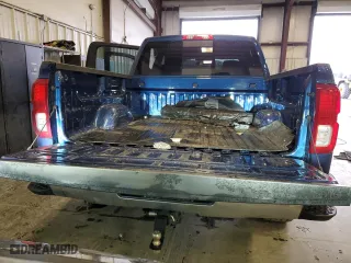 2018 Chevrolet Silverado 1500 LTZ with VIN 3GCUKSEC9JG520446, listed as a Copart auction lot 45528395 with 62,463 mi miles and Salvage Title. Bid and sale history available at carsss.com. Image 6.