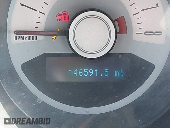 2011 Ford Mustang V6 z VIN 1ZVBP8AM3B5101427, wystawiony jako IAAI lot #42213912 z przebiegiem 146 591 mil mil oraz . Historia ofert i sprzedaży dostępna na DreamBid. Obrazek 15.