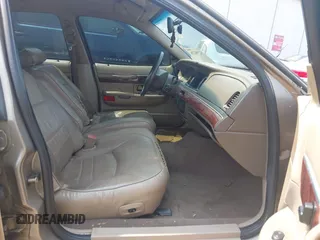 2002 Mercury Grand Marquis LS Premium с VIN 2MEFM75W72X638706, выставлен на аукционе IAAI как лот 42398276 с пробегом 201 961 миль миль и . История ставок и продаж доступна на DreamBid. Изображение 5.