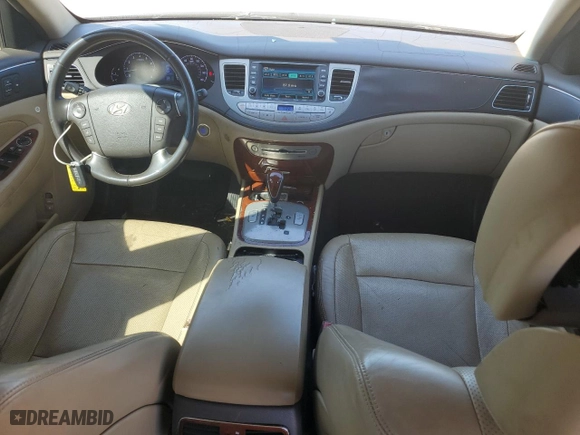 2013 Hyundai Genesis 3.8L with VIN KMHGC4DD0DU249256, listed as a Copart auction lot 72590684 with 140,680 mi miles and Non Repairable. Bid and sale history available at carsss.com. Image 8.