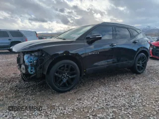 2019 Chevrolet Blazer with VIN 3GNKBHRS0KS571139, listed as a Copart auction lot 43821175 with 82,219 mi miles and Salvage title. Bid and sale history available at DreamBid. Image 1.