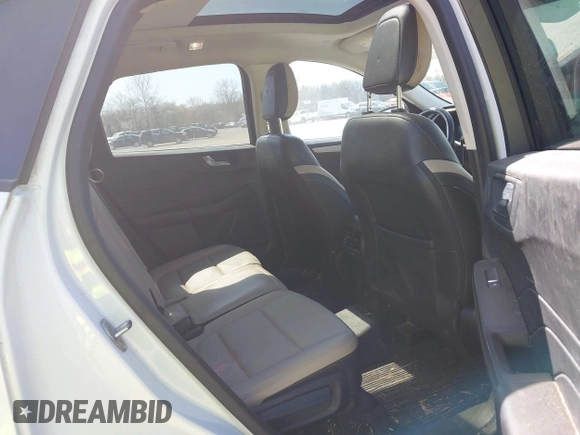 2021 Ford Escape SEL с VIN 1FMCU9H92MUA07776, выставлен на аукционе IAAI как лот 42049819 с пробегом 118 717 миль миль и . История ставок и продаж доступна на DreamBid. Изображение 8.