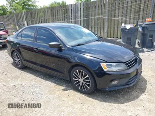 2016 Volkswagen Jetta Sport z VIN 3VWD17AJ2GM232702, wystawiony jako IAAI lot #42399962 z przebiegiem 175 038 mil mil oraz . Historia ofert i sprzedaży dostępna na DreamBid. Obrazek 1.