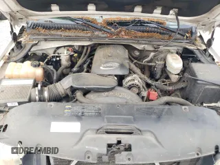 2004 GMC Sierra 1500 SLE with VIN 2GTEC19V941337956, listed as a Copart auction lot 54003035 with 233,059 mi miles and Salvage Title. Bid and sale history available at DreamBid. Image 11.