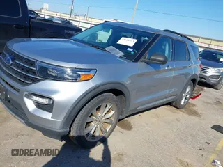 2020 Ford Explorer XLT with VIN 1FMSK7DH9LGD15494, listed as a IAAI auction lot 41619753 with 50,816 mi miles. Bid and sale history available at carsss.com. Image 17.