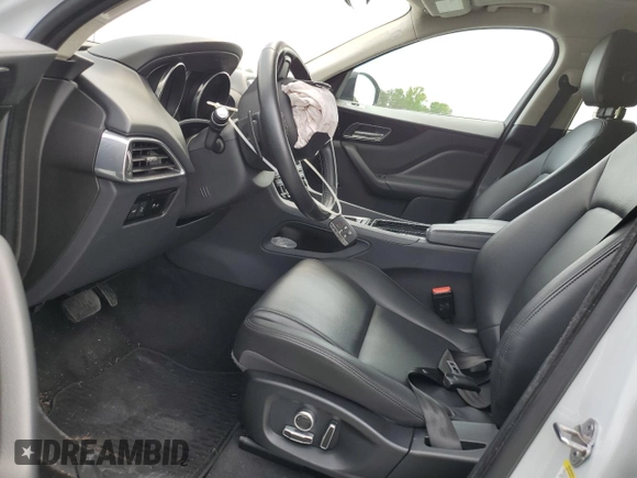 2020 Jaguar F-Pace 25t Premium z VIN SADCJ2FX0LA629299, wystawiony jako Copart lot #56114165 z przebiegiem Nie podano mil oraz Szkoda całkowita • Salvage title. Historia ofert i sprzedaży dostępna na DreamBid. Obrazek 7.