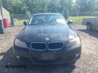 2011 BMW 3 Series 328i xDrive with VIN WBAPK7C5XBF085225, listed as a IAAI auction lot 42534473 with 172,876 mi miles and . Bid and sale history available at DreamBid. Image 6.