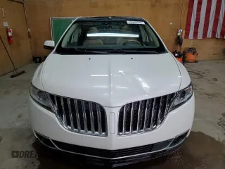 2012 Lincoln MKX z VIN 2LMDJ6JK9CBL02245, wystawiony jako Copart lot #53363515 z przebiegiem 130 227 mil mil oraz Czysty tytuł • Clean title. Historia ofert i sprzedaży dostępna na DreamBid. Obrazek 5.