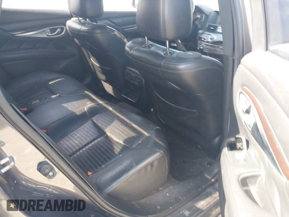 2013 Infiniti M37 with VIN JN1BY1AP8DM511850, listed as a IAAI auction lot 42063120 with 111,545 mi miles. Bid and sale history available at carsss.com. Image 8.