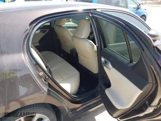 2013 Lexus CT 200h Hybrid with VIN JTHKD5BH4D2124262, listed as a IAAI auction lot 41823904 with 114,755 mi miles. Bid and sale history available at carsss.com. Image 8.