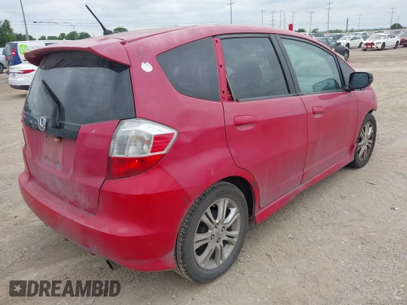 2009 Honda Fit Sport z VIN JHMGE88609S016304, wystawiony jako IAAI lot #42385175 z przebiegiem 254 317 mil mil oraz . Historia ofert i sprzedaży dostępna na DreamBid. Obrazek 4.