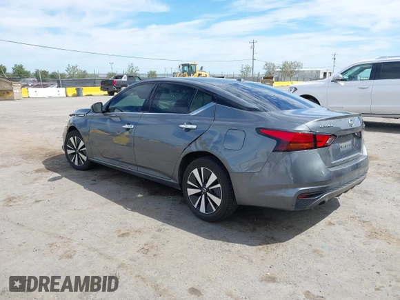2019 Nissan Altima SL with VIN 1N4BL4EV1KC187977, listed as a IAAI auction lot 42001125 with 157,080 mi miles and . Bid and sale history available at DreamBid. Image 3.