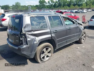 2016 Jeep Patriot Latitude with VIN 1C4NJRFB0GD681263, listed as a IAAI auction lot 42559587 with Not provided miles and . Bid and sale history available at DreamBid. Image 4.