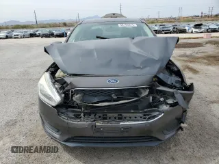 2017 Ford Focus S z VIN 1FADP3E21HL304026, wystawiony jako Copart lot #58786875 z przebiegiem 68 092 mil mil oraz Szkoda całkowita • Salvage title. Historia ofert i sprzedaży dostępna na DreamBid. Obrazek 5.