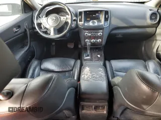 2012 Nissan Maxima SV z VIN 1N4AA5AP8CC819387, wystawiony jako Copart lot #47977205 z przebiegiem 255 420 mil mil oraz Czysty tytuł • Clean title. Historia ofert i sprzedaży dostępna na DreamBid. Obrazek 8.