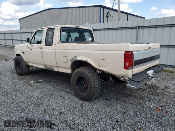 1992 Ford F-150 with VIN 1FTEX14H4NKB65424, listed as a Copart auction lot 73975604 with 207,148 mi miles and Clean Title. Bid and sale history available at DreamBid. Image 2.