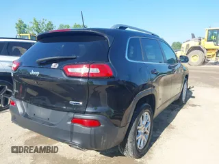 2016 Jeep Cherokee Latitude with VIN 1C4PJMCS2GW371653, listed as a IAAI auction lot 42557746 with 66,282 mi miles and . Bid and sale history available at DreamBid. Image 4.