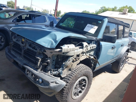2022 Ford Bronco with VIN 1FMEE5DP9NLB61055, listed as a IAAI auction lot 42359888 with 70,668 mi miles and . Bid and sale history available at DreamBid. Image 2.