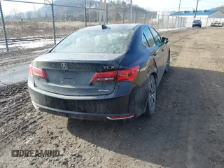 2015 Acura TLX V6 Tech with VIN 19UUB3F57FA007208, listed as a IAAI auction lot 41441646 with 177,464 mi miles. Bid and sale history available at carsss.com. Image 4.