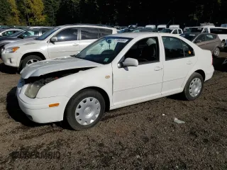 2000 Volkswagen Jetta GLS z VIN 3VWSA29M8YM009221, wystawiony jako Copart lot #77589964 z przebiegiem 126 054 mil mil oraz Szkoda całkowita • Salvage title. Historia ofert i sprzedaży dostępna na DreamBid. Obrazek 1.