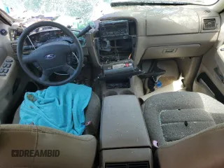 2003 Ford Explorer XLS z VIN 1FMZU62K93UC52755, wystawiony jako Copart lot #51155575 z przebiegiem Nie podano mil oraz Szkoda całkowita • Salvage title. Historia ofert i sprzedaży dostępna na DreamBid. Obrazek 8.