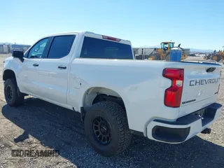 2024 Chevrolet Silverado 1500 Custom with VIN 1GCPABEK7RZ157809, listed as a IAAI auction lot 41632954 with 7,884 mi miles and . Bid and sale history available at DreamBid. Image 3.