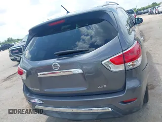 2016 Nissan Pathfinder S with VIN 5N1AR2MM4GC652935, listed as a IAAI auction lot 42101585 with 161,754 mi miles and . Bid and sale history available at DreamBid. Image 16.