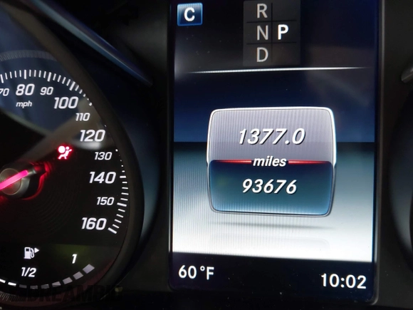 2018 Mercedes-Benz C 300 with VIN 55SWF4JB5JU253705, listed as a IAAI auction lot 42158469 with 93,676 mi miles and . Bid and sale history available at carsss.com. Image 15.