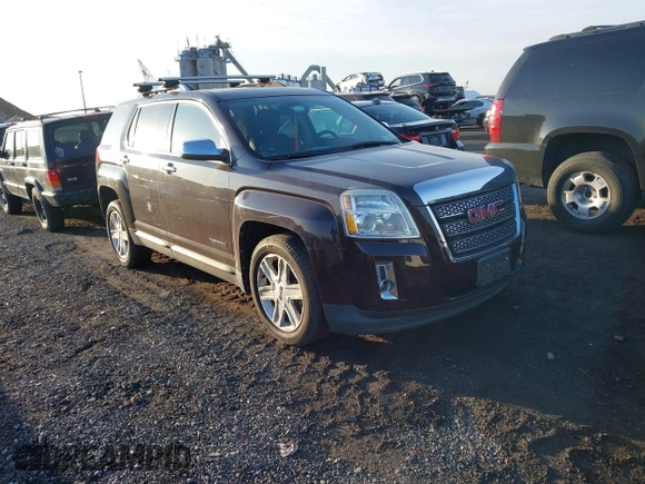 2011 GMC Terrain SLT-2 with VIN 2CTFLXEC3B6463133, listed as a IAAI auction lot 41459819 with 43,459 mi miles. Bid and sale history available at carsss.com. Image 1.