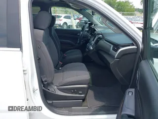 2018 Chevrolet Tahoe Commercial z VIN 1GNSKDEC8JR238969, wystawiony jako IAAI lot #42440047 z przebiegiem 126 373 mil mil oraz . Historia ofert i sprzedaży dostępna na DreamBid. Obrazek 5.