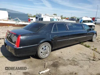 2006 Cadillac DTS Professional z VIN 1GEEH96Y66U550005, wystawiony jako Copart lot #74721504 z przebiegiem 47 120 mil mil oraz Tytuł czysty. Historia ofert i sprzedaży dostępna na DreamBid. Obrazek 3.