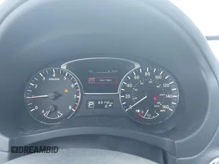 2015 Nissan Altima SL z VIN 1N4AL3AP6FC427530, wystawiony jako IAAI lot #42354220 z przebiegiem 63 142 mil mil oraz . Historia ofert i sprzedaży dostępna na DreamBid. Obrazek 7.