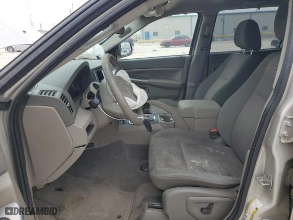 2008 Jeep Grand Cherokee Laredo with VIN 1J8GR48K88C156937, listed as a Copart auction lot 45546295 with 146,821 mi miles and Clean Title. Bid and sale history available at carsss.com. Image 7.