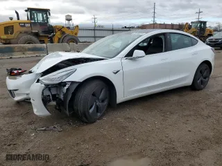 2019 Tesla Model 3 Long Range with VIN 5YJ3E1EB2KF510692, listed as a Copart auction lot 81630064 with 37,491 mi miles and Salvage Title. Bid and sale history available at carsss.com. Image 1.