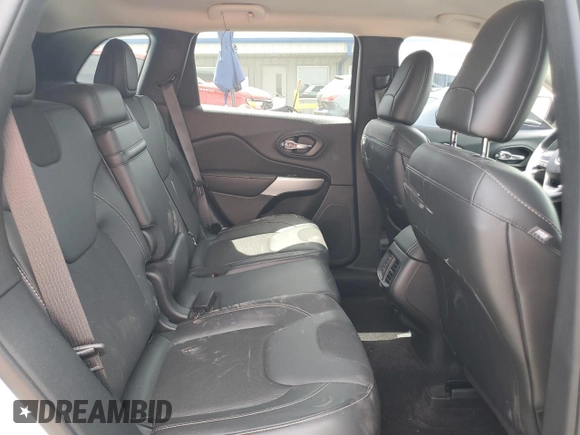 2018 Jeep Cherokee Latitude Plus with VIN 1C4PJLLBXJD561813, listed as a Copart auction lot 58551815 with 36,499 mi miles and Salvage title. Bid and sale history available at DreamBid. Image 11.
