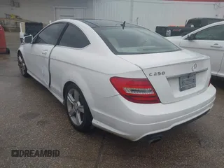 2013 Mercedes-Benz C-Class C 250 with VIN WDDGJ4HBXDG036838, listed as a IAAI auction lot 41913892 with 139,956 mi miles. Bid and sale history available at carsss.com. Image 3.