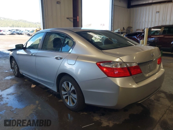 2013 Honda Accord LX z VIN 1HGCR2F37DA206014, wystawiony jako IAAI lot #41871803 z przebiegiem 102 015 mil mil oraz . Historia ofert i sprzedaży dostępna na DreamBid. Obrazek 3.