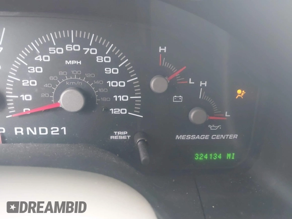 2003 Ford Expedition Eddie Bauer with VIN 1FMRU17W73LC40253, listed as a IAAI auction lot 41451295 with 324,134 mi miles. Bid and sale history available at carsss.com. Image 7.