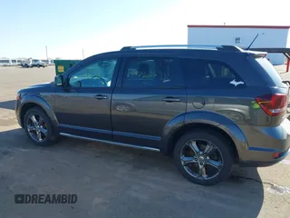 2016 Dodge Journey Crossroad Plus z VIN 3C4PDDGGXGT135934, wystawiony jako IAAI lot #41976026 z przebiegiem 141 181 mil mil oraz . Historia ofert i sprzedaży dostępna na DreamBid. Obrazek 14.