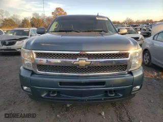 2009 Chevrolet Silverado 1500 LTZ with VIN 1GCEK39019Z276278, listed as a Copart auction lot 82020864 with 167,777 mi miles and Salvage Title. Bid and sale history available at carsss.com. Image 5.