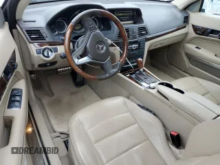 2012 Mercedes-Benz E 350 with VIN WDDKJ5KBXCF157883, listed as a Copart auction lot 88347005 with 114,137 mi miles and Salvage Title. Bid and sale history available at DreamBid. Image 8.