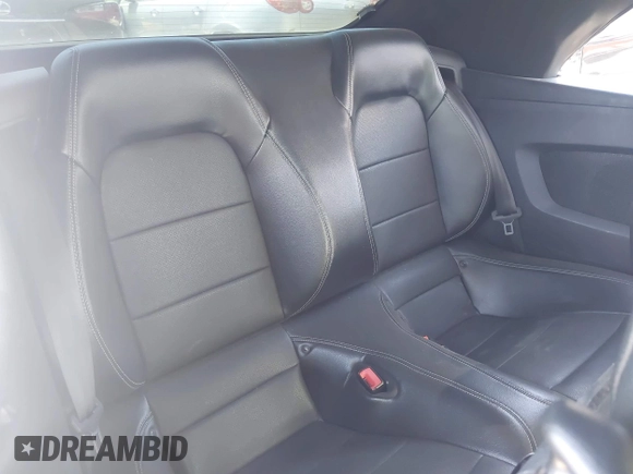2019 Ford Mustang EcoBoost with VIN 1FATP8UH3K5131488, listed as a IAAI auction lot 42620257 with 60,333 mi miles and . Bid and sale history available at DreamBid. Image 8.