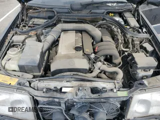 1995 Mercedes-Benz E Class with VIN WDBEA32E3SC185240, listed as a Copart auction lot 78418564 with 167,782 mi miles and Clean Title. Bid and sale history available at carsss.com. Image 11.
