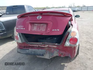 2003 Nissan Altima S with VIN 1N4AL11E83C179747, listed as a IAAI auction lot 41933290 with 196,025 mi miles. Bid and sale history available at carsss.com. Image 16.