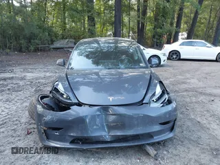 2022 Tesla Model 3 Performance with VIN 5YJ3E1EC7NF329679, listed as a IAAI auction lot 40555901 with 32,552 mi miles and . Bid and sale history available at DreamBid. Image 6.
