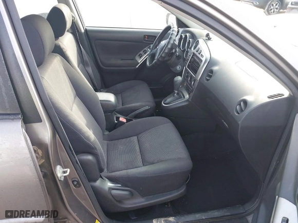 2004 Pontiac Vibe with VIN 5Y2SL64864Z415571, listed as a IAAI auction lot 41463895 with 103,674 mi miles. Bid and sale history available at carsss.com. Image 5.