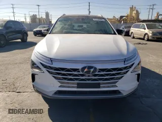 2022 Hyundai NEXO Limited z VIN KM8J84A65NU026354, wystawiony jako Copart lot #63148383 z przebiegiem 14 279 mil mil oraz . Historia ofert i sprzedaży dostępna na DreamBid. Obrazek 5.