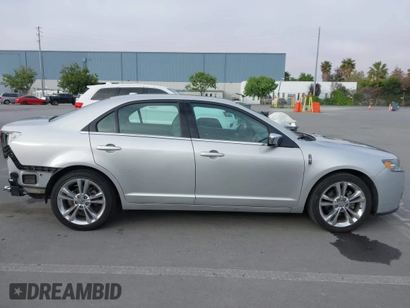 2010 Lincoln MKZ with VIN 3LNHL2GCXAR636556, listed as a IAAI auction lot 42074304 with 114,003 mi miles and . Bid and sale history available at carsss.com. Image 14.