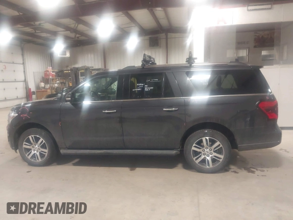 2024 Ford Expedition Max Limited z VIN 1FMJK2A87REA19915, wystawiony jako IAAI lot #41631282 z przebiegiem 37 606 mil mil oraz . Historia ofert i sprzedaży dostępna na DreamBid. Obrazek 14.